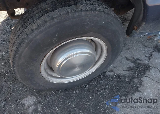 1FMNE31L64HA11105: 41981655