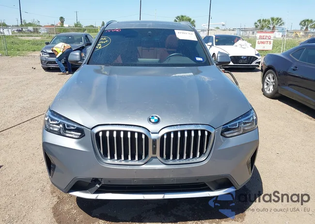 5UX43DP09R9W84494: 41981761