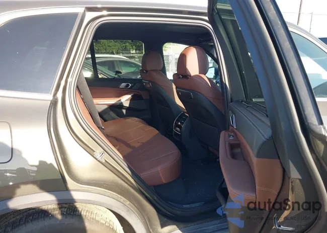 5UX13EU05S9X56651: 41981795