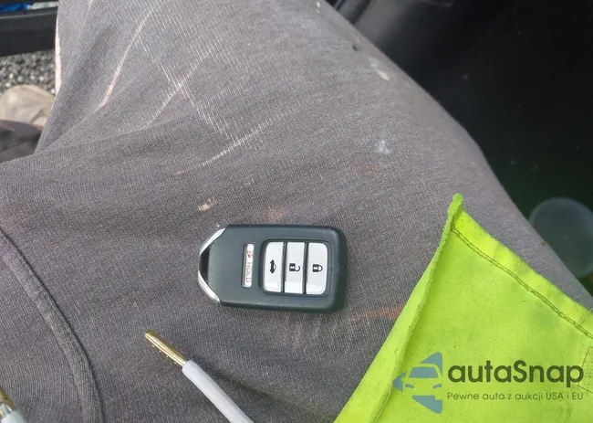 19XFB2F85EE248563: 41981850