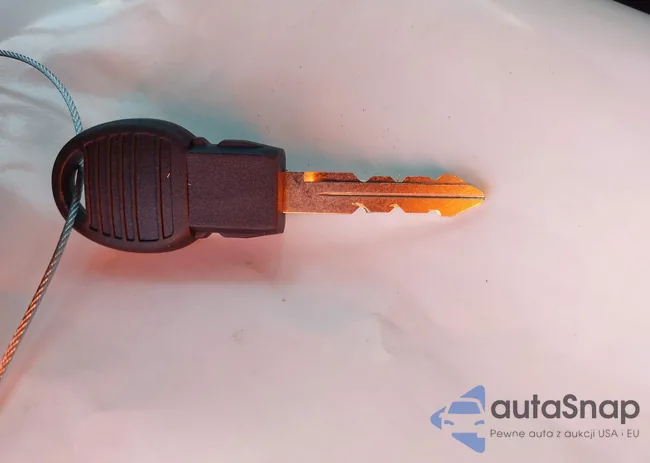 1C6RD7FT9CS308208: 41983146