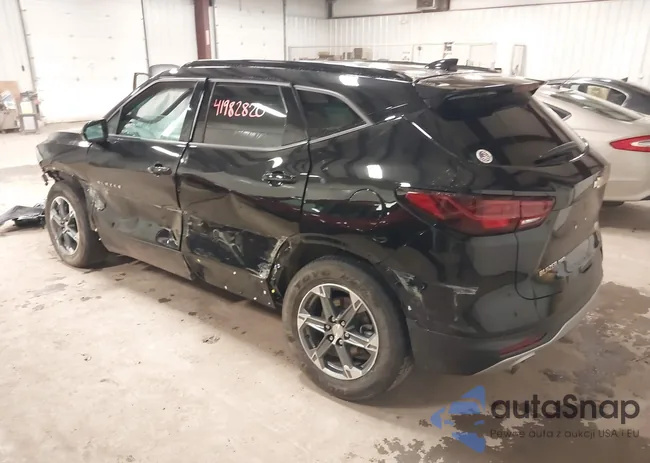 3GNKBHR47PS121884: 41982820