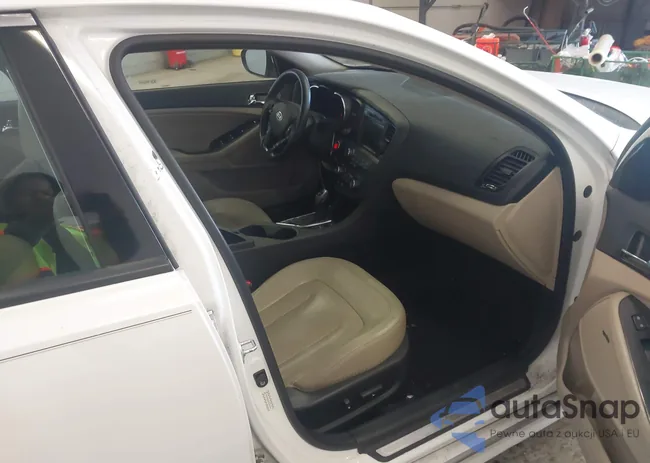 KNAGM4AD4C5014662: 41984445