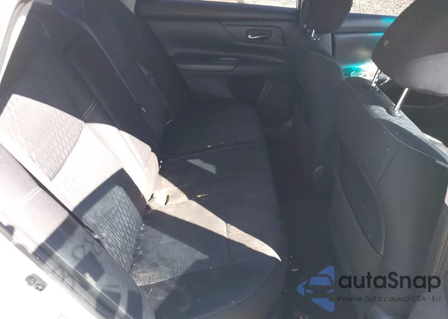 1N4AL3AP0JC167585: 41983889