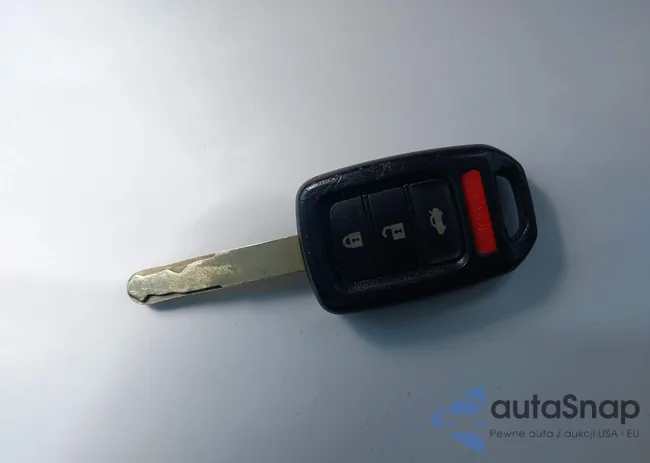 1HGCR2F39FA005217: 41983893