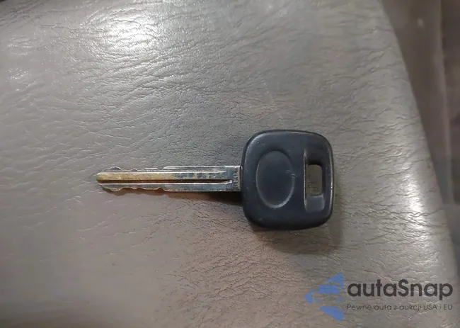 4T1BE32K65U400652: 41986431