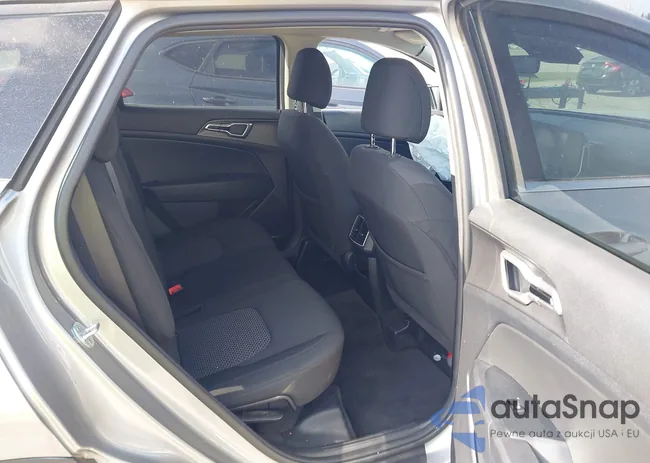 KNDPU3AF4P7034046: 41985524