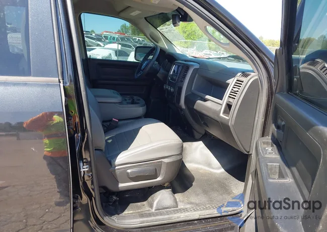 1C6RR7FG2JS331802: 41985617