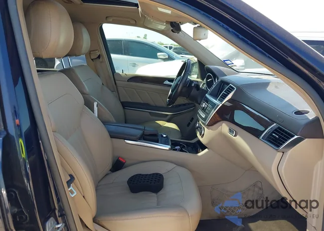 4JGDF7CE7DA151011: 41987211