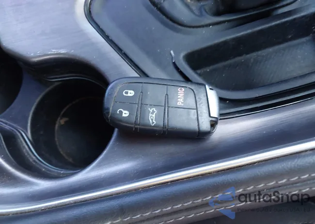 2C3CDZAG5HH578236: 41987221