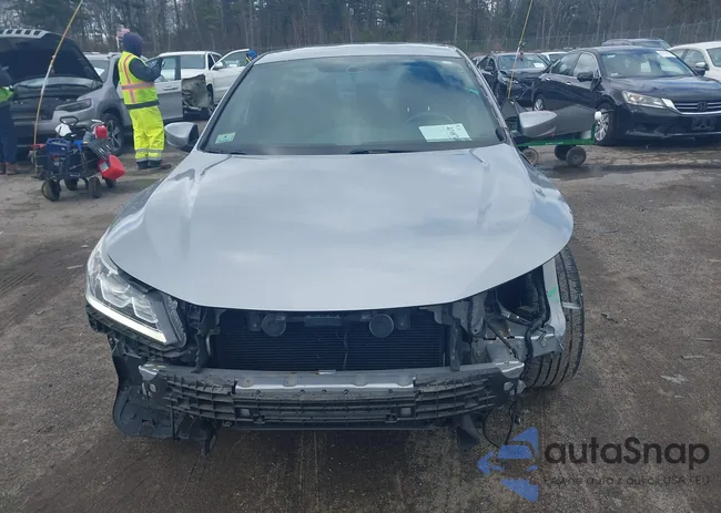 1HGCR2F16HA252731: 41987400