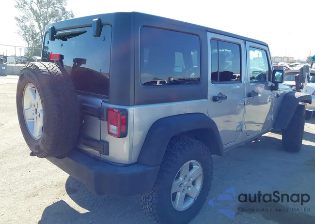 1C4BJWDG5GL309813: 41987403