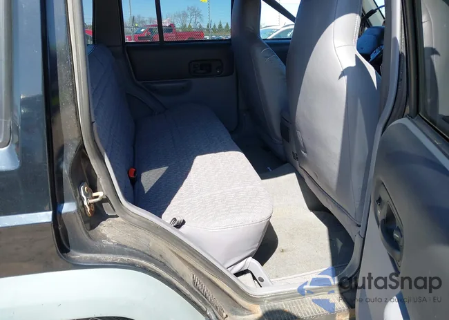 1J4FJ68S0WL277538: 41986568