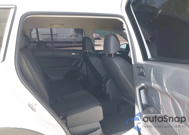 3VV5B7AXXRM231925: 41986576