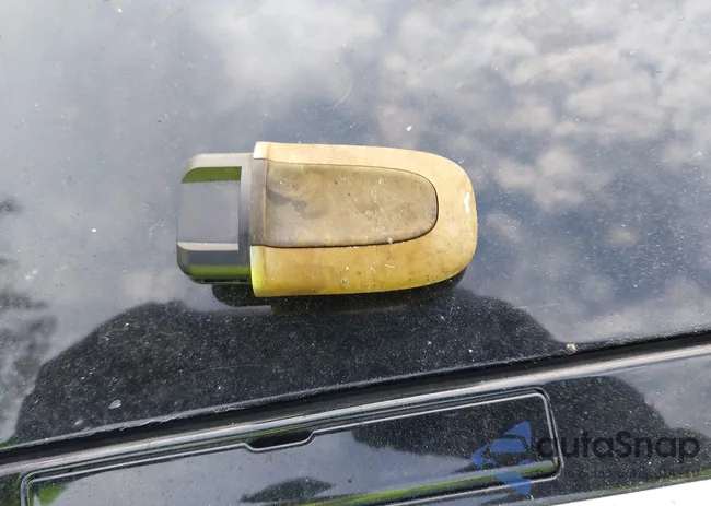 WP0AA2A78GL006176: 41987545