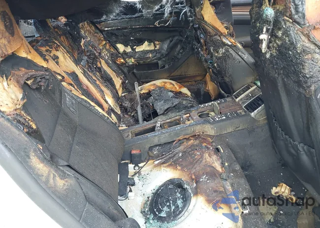 WP0AA2A78GL006176: 41987545