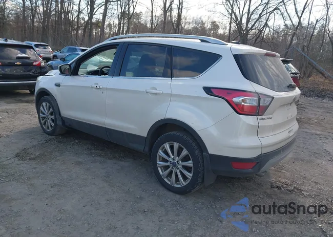 1FMCU9JD8HUC58242: 41987597