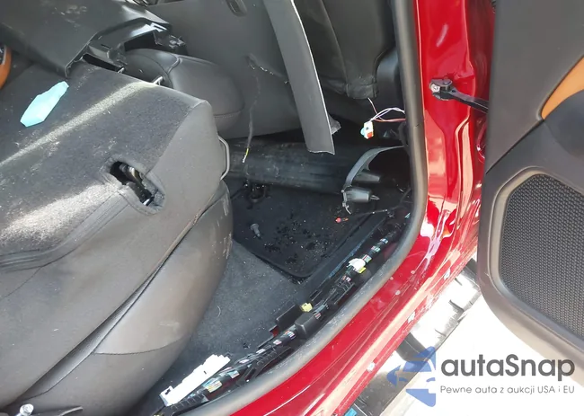 3C4NJDCN6ST560628: 41989364