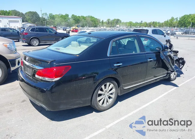 4T1BK3DB2BU404537: 41989468