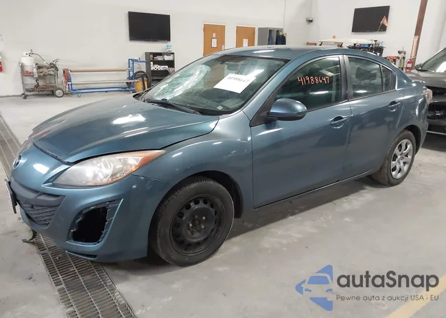 JM1BL1UF3B1901879: 41988647