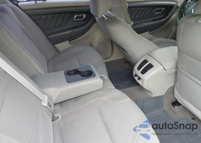 1FAHP2HW1BG118741: 41988699