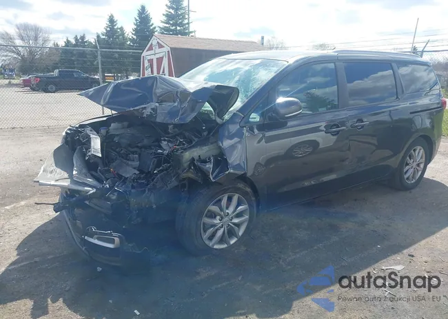 KNDMB5C17K6493365: 41988776