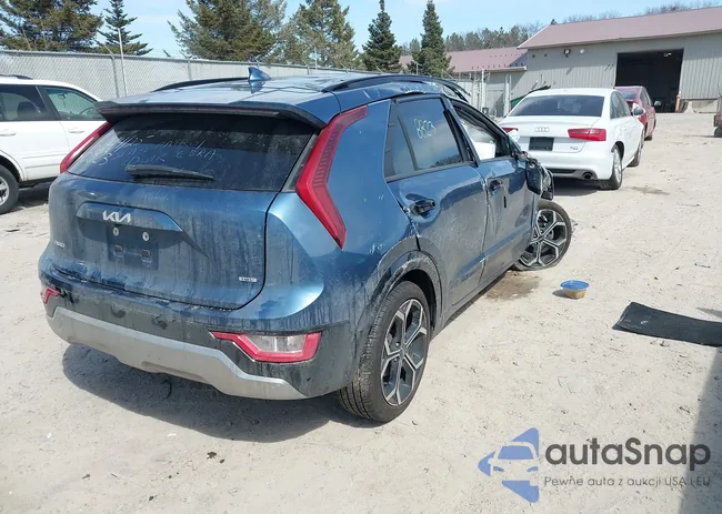 KNDCR3LEXP5036027: 41988823