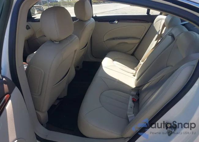 1G4HD57288U147596: 41988902