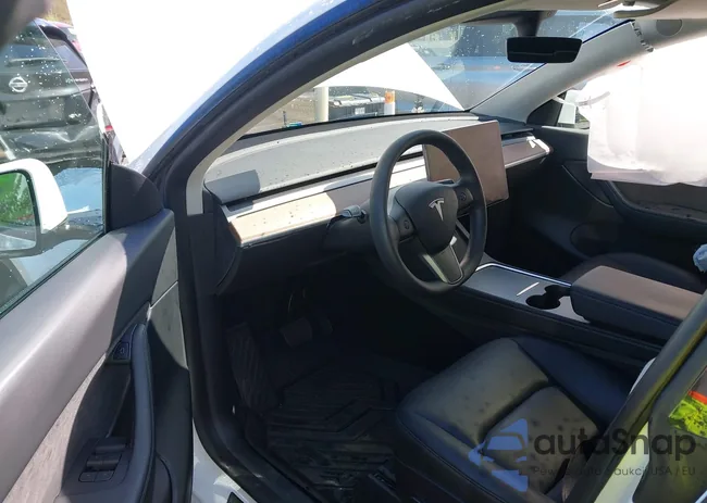 7SAYGDEE2NF443174: 41989913