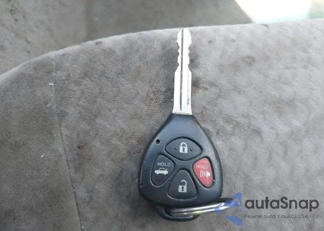 4T4BF3EK2BR180937: 41990113