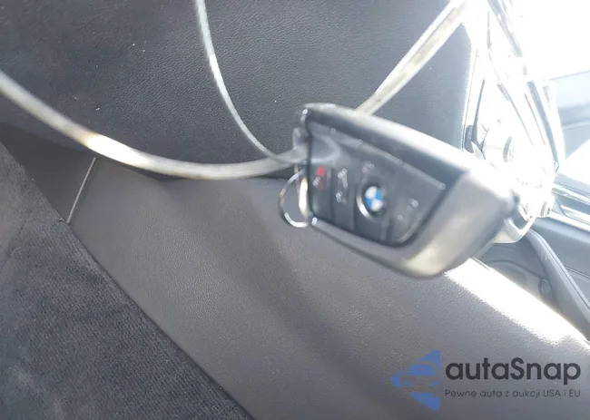 WBAJA9C58KB254315: 41990166