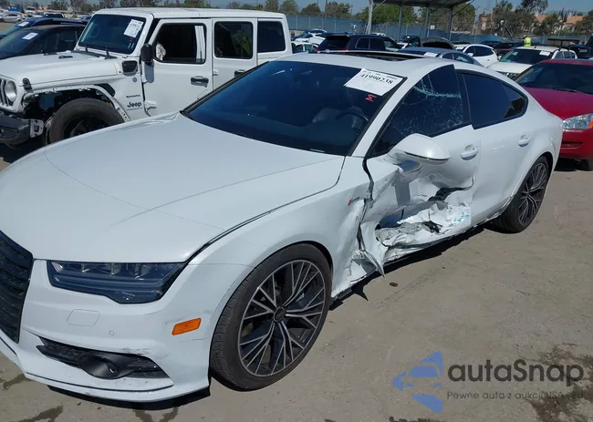 WAUW3AFCXJN052570: 41990238