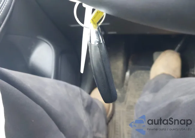 KL4MMCSL9MB088517: 41990430