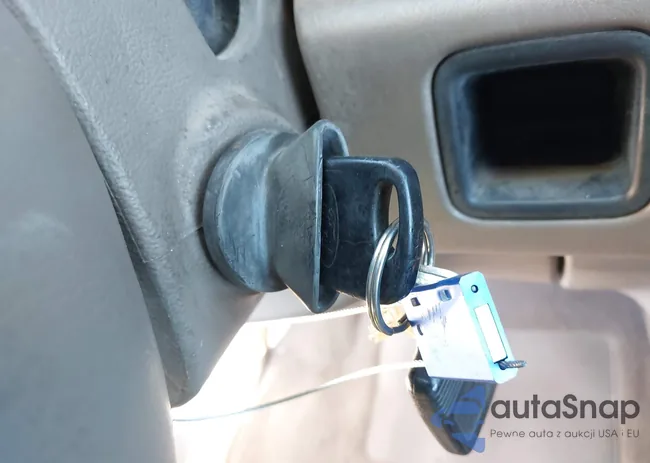 2FMZA5145YBA12427: 41990471