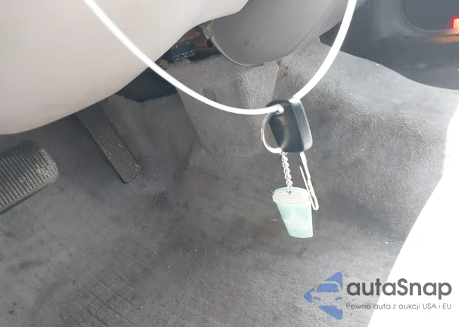 1LNHM81W4YY836914: 41990498