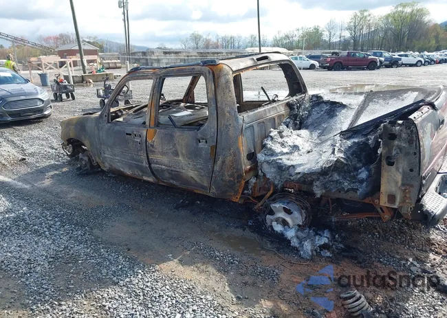 1FMZU67K64UC34904: 41989757