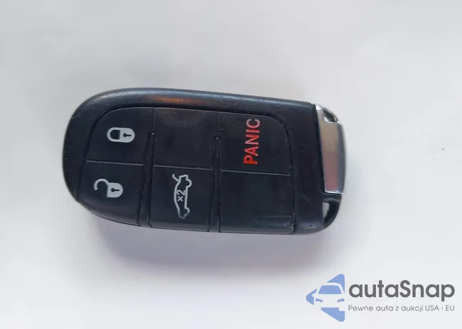 2C3CCAAG2KH693985: 41990926