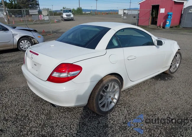 WDBWK54F68F189017: 41990622