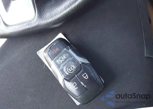 1FA6P8TH6G5264879: 41990676