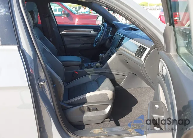 1V2FE2CA0PC224677: 41991931