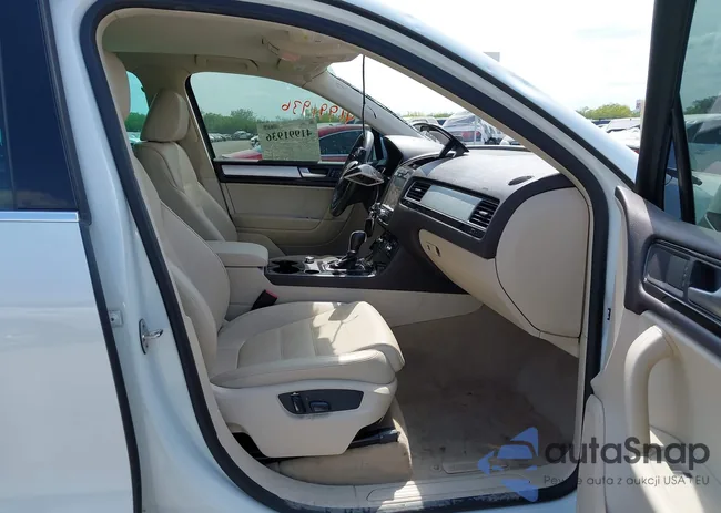 WVGEF9BP8ED013755: 41991936