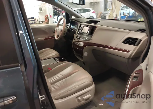 5TDDK3DC6ES076022: 41992138