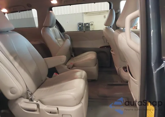 5TDDK3DC6ES076022: 41992138