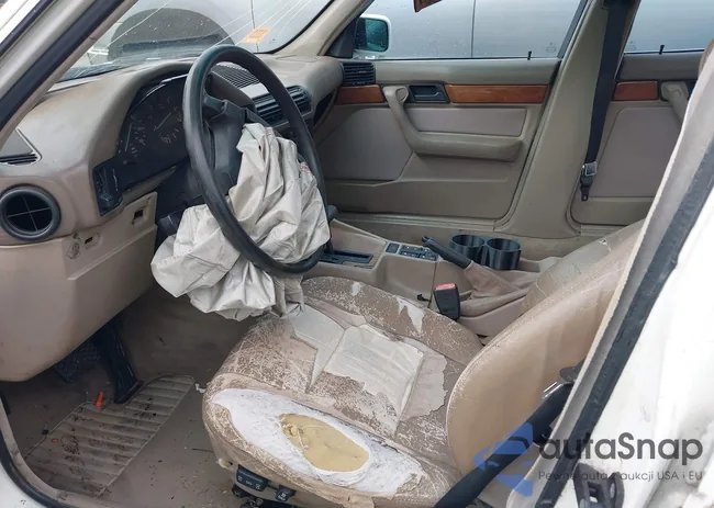 WBAHD6311MBJ59728: 41992199