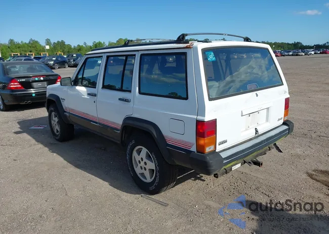 1J4FT68S7RL160652: 41992392