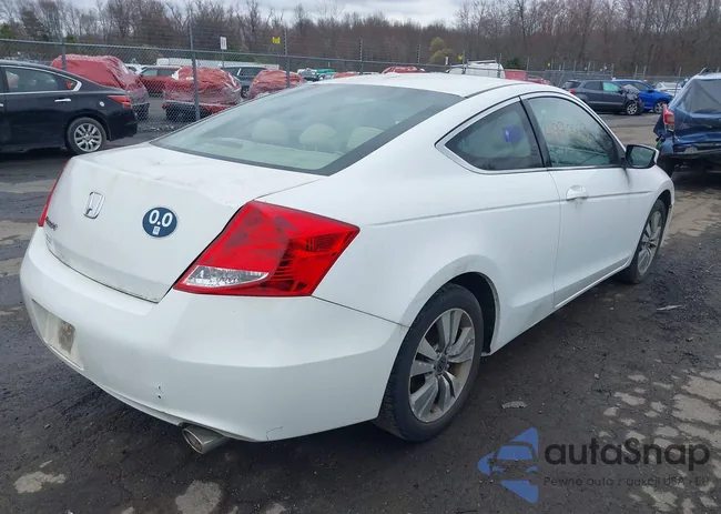 1HGCS1B85BA011364: 41992433