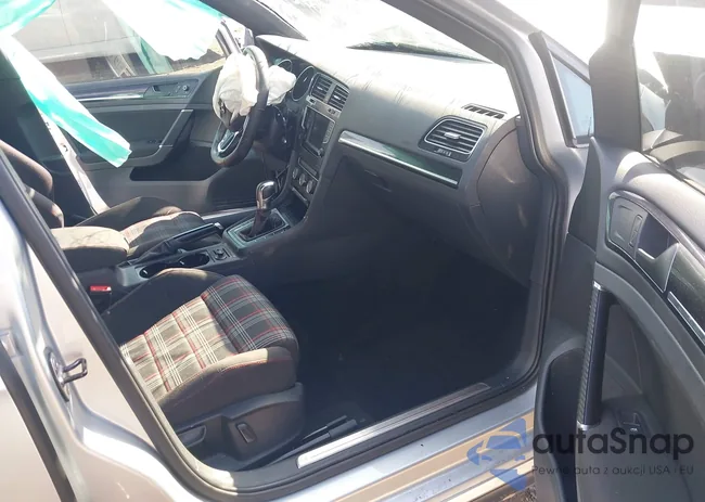 3VW4T7AU6HM004837: 41991630