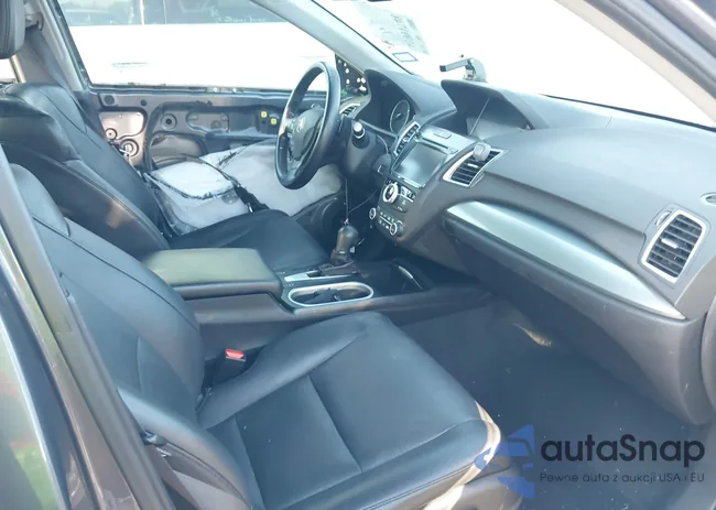 5J8TB3H58HL010229: 41991748