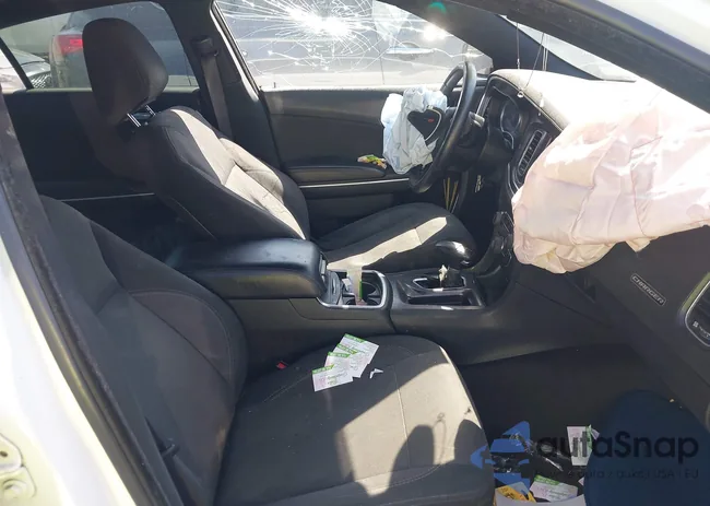 2C3CDXBG3FH880270: 41991769