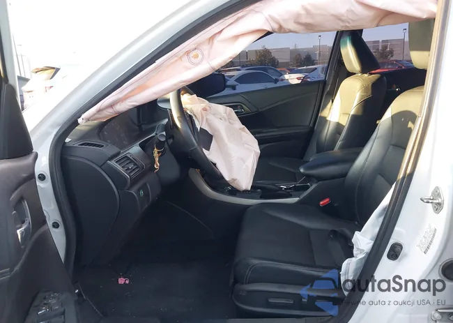 1HGCR2F53HA049847: 41991882